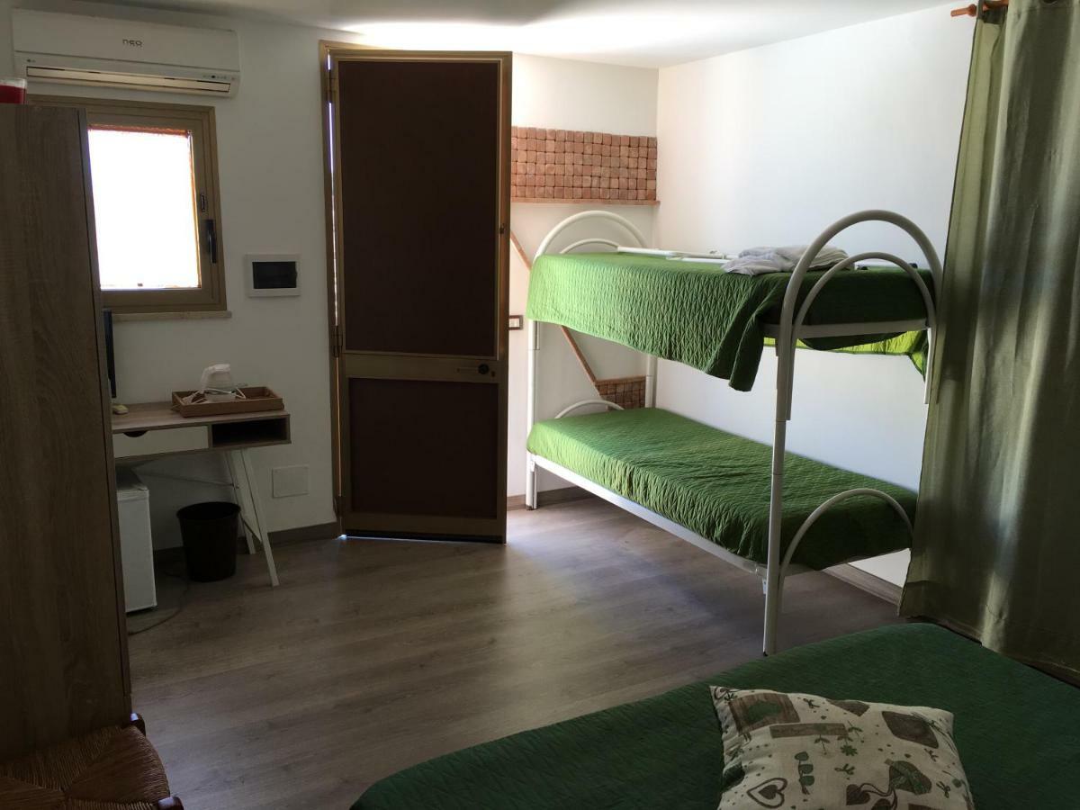 Camere Con Terrazzino Valderice Zewnętrze zdjęcie